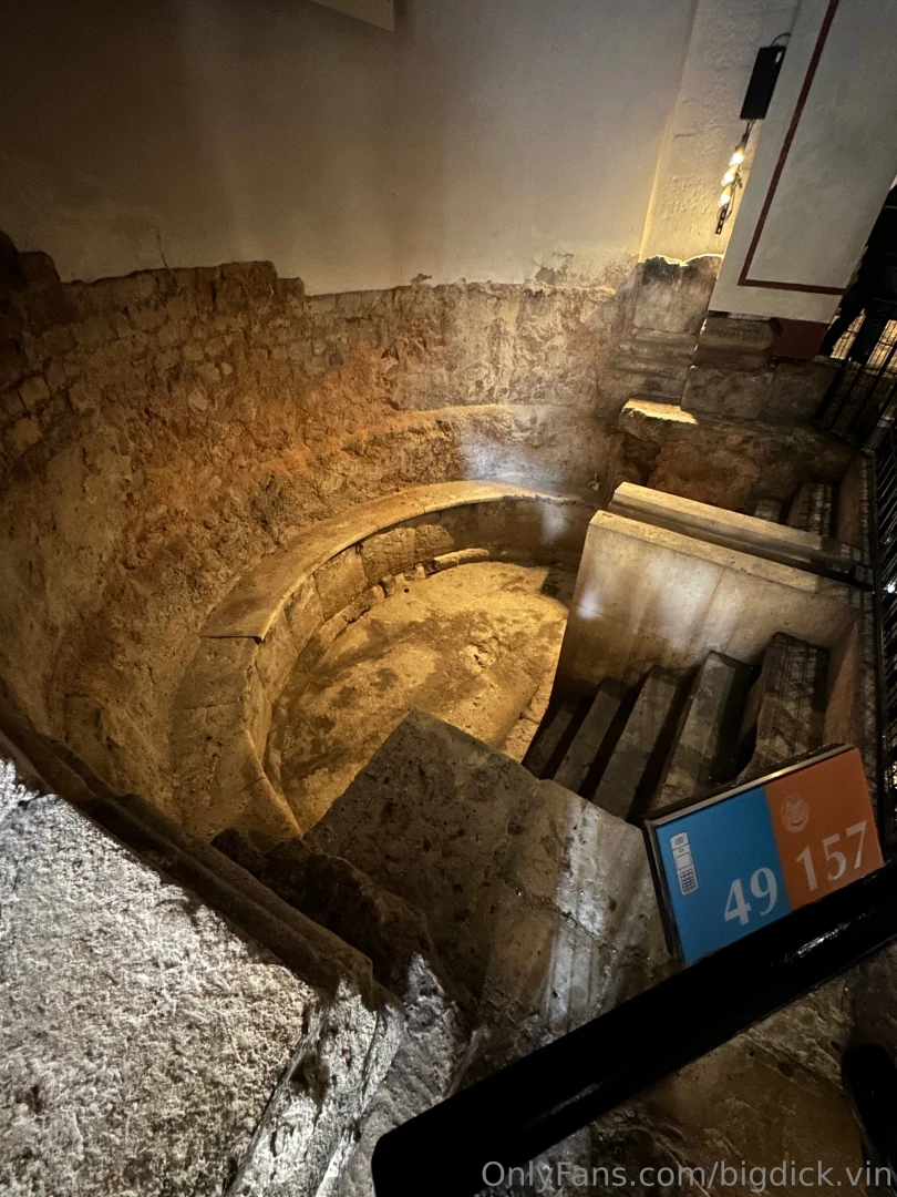 So funny story i thought i missed the bus today first stop then i part 5 