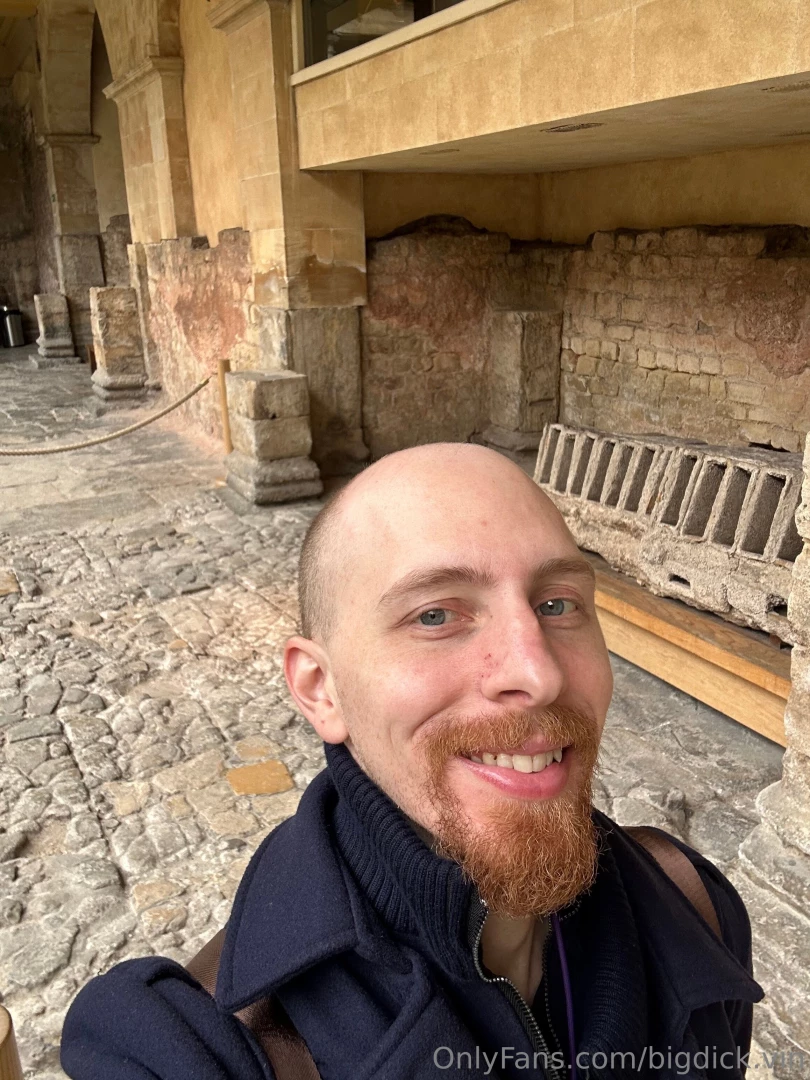 So funny story i thought i missed the bus today first stop then i part 3 