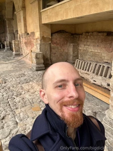 So funny story i thought i missed the bus today first stop then i part 3