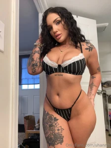 This pic comes with intentions