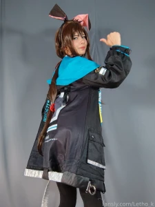 Empezamos con mi fansly oficialmente esta es mi casa ahora arknights part 1