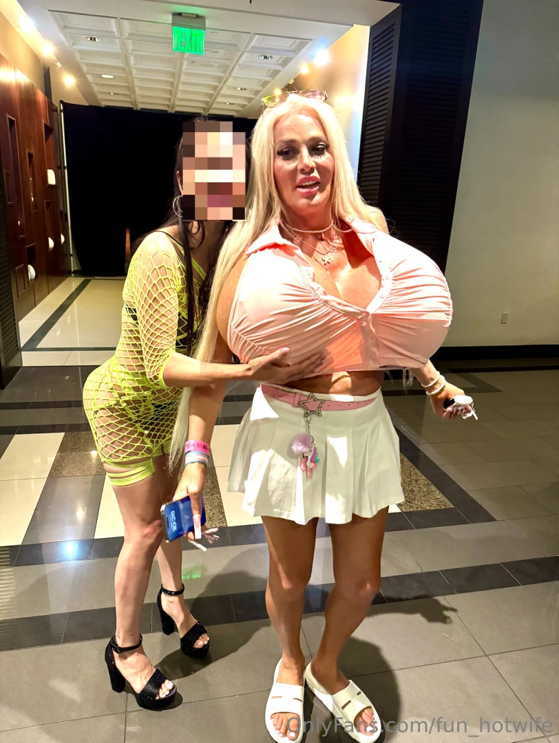 Automatically as i saw her is motorboat we both had so much fun 