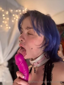 This fits in my butt pics x3 solo videos x3 sucking riding teasing part 1