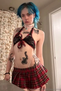 X4 red and lace skirt fit x1 clip of after twinkie part 1