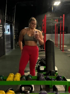 Love the way red looks on me