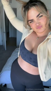 Comment what kind of stuff you want to see me posting more of on here