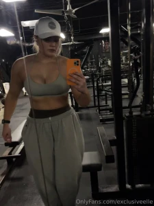 Putting in the work and turning up the heat who knew squats could be