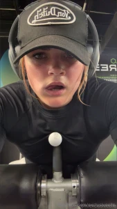 Sharing you some good vibes don t stress yourself out let s talk and