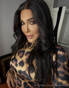 Free for the first 100 subs ava_muscle_mommytsfree was made for you part 447