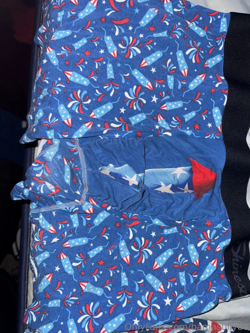 So got 4 pairs of undies left that i m able to sell if anyone would part 2 