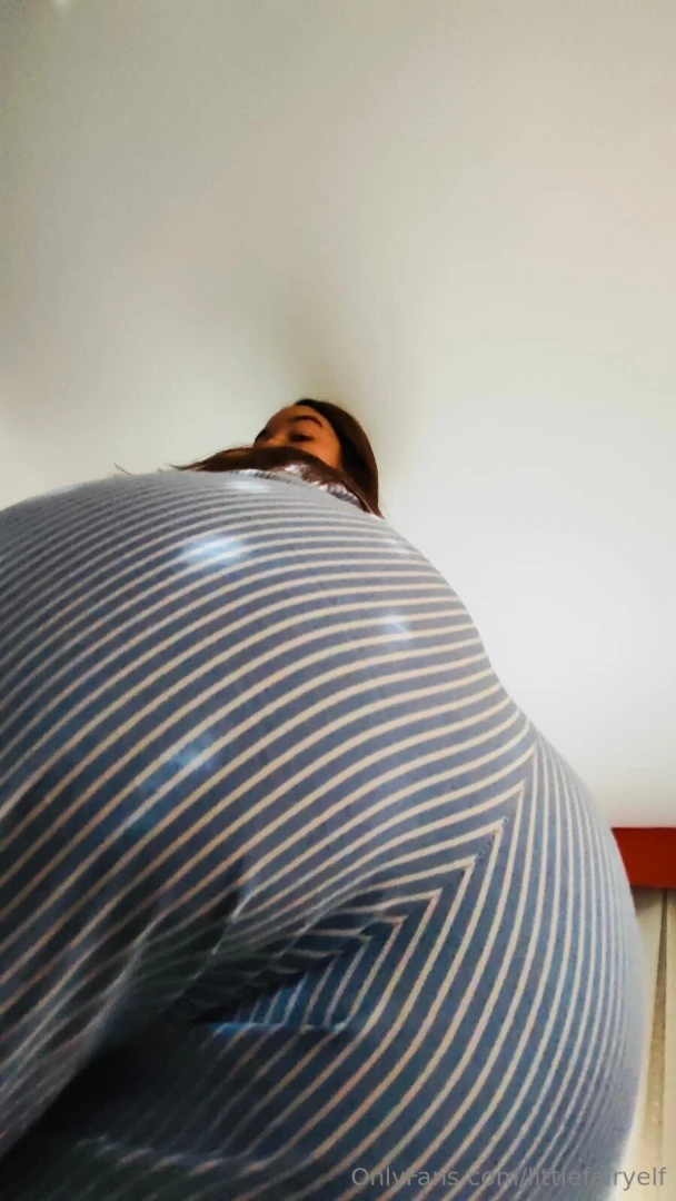 My best friend took these pictures of me and i know they re not sexy part 1 