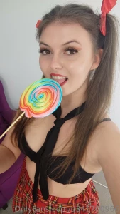 I might not be able to sing but i have other oral talents