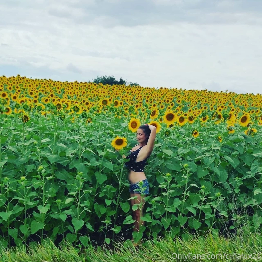 My little anus is waiting for your bigger cock 