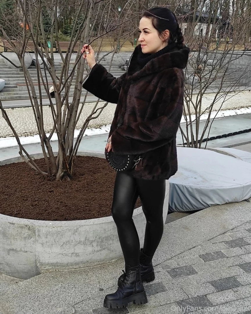 What s your weather i am personally a little wet 