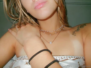 Tan lines are the best aren t they