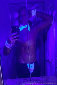 Back to shaking my ass this weekend do you want a private dance show