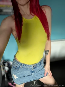 Feeling summery scroll to see up my skirt