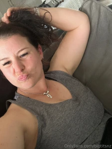 Woohoo i finally have hair dresser appointment tomorrow get rid of my