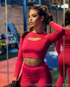 Workout day today i like this sport suit