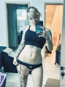 Because almost everyone is a low waist fan here part 1