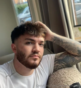 My best friend juicydannyr has just joined of go check out his page