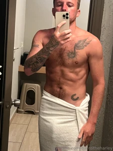 Come see what s under the towel few days left to subscribe with 50 off