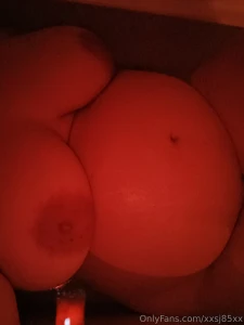 Relaxing candle lit bath moments with me - photos part 2