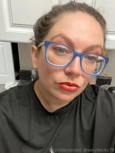 Camera roll sexting and early christmas gifts been a busy week and it part 6