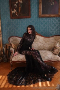 I really love this dress it gives me energy and motivation to keep