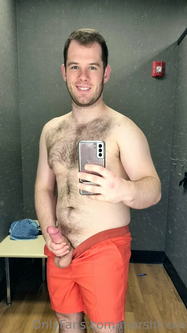 Dressing rooms always make me horny 