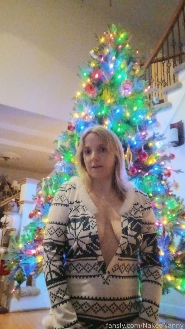 Holiday spirit and a bit naughty tittles xmas nude part 5 