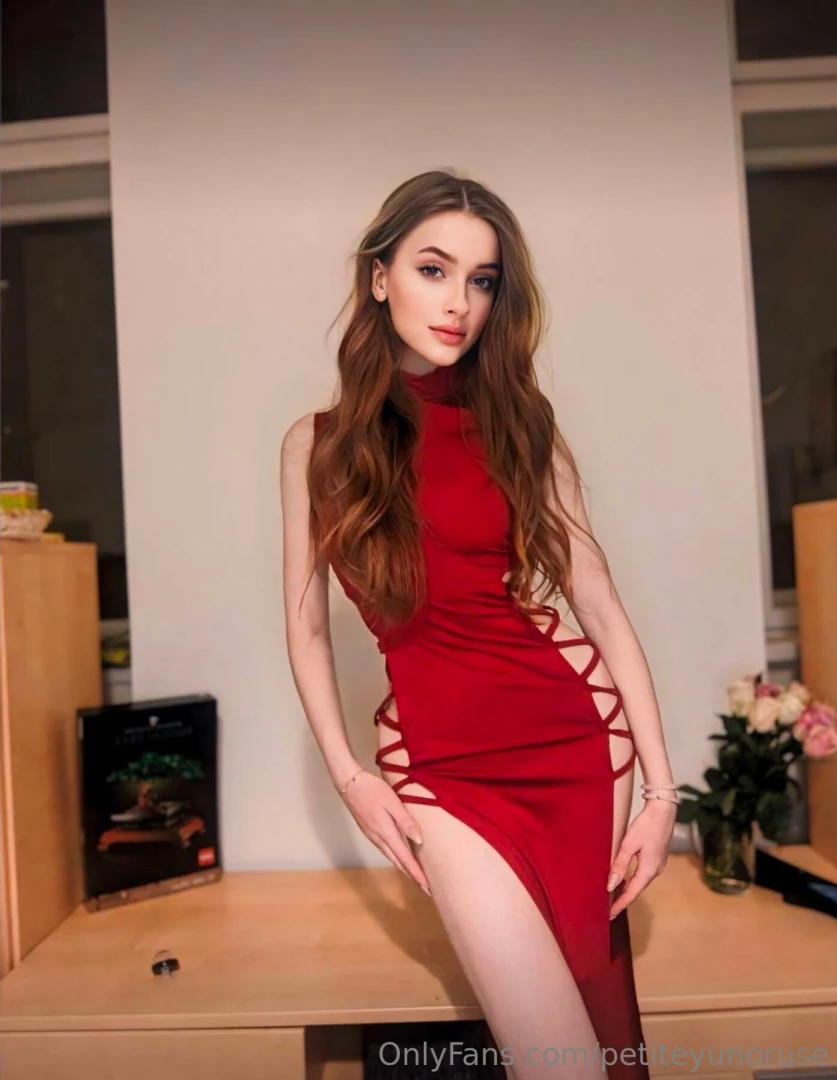 Mamie_freid mamie_freid a beautiful nymph mamie_freid she know exactly part 2 