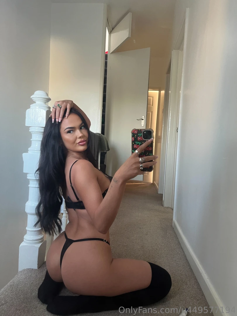 How does my ass look in this part 5 
