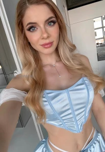 New bundle in your dms part 1