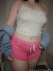 When you ask your gamer gf what she s wearing but she s just in cute part 4