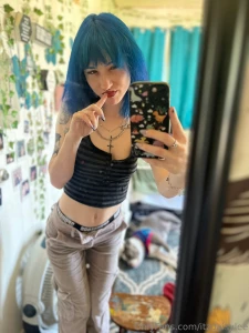 I love my new hair 3