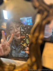 My schedule in case you guys didn t know i work at a tattoo shop i