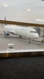 This place is amazing i am truly in paradise yesterday was a very long part 5