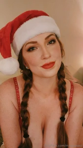Throwback to some of my favorite christmas selfies from last year part 1