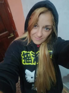 Hoy tengo friooo quien me consiente tubetyboo findon ad