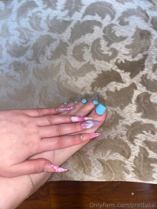 Go sub to my good friend lia