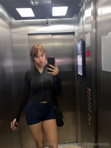 I look better without clothes right