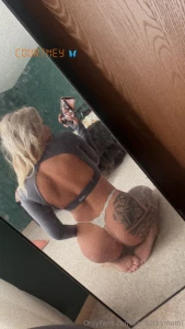 Messy hair kinda day