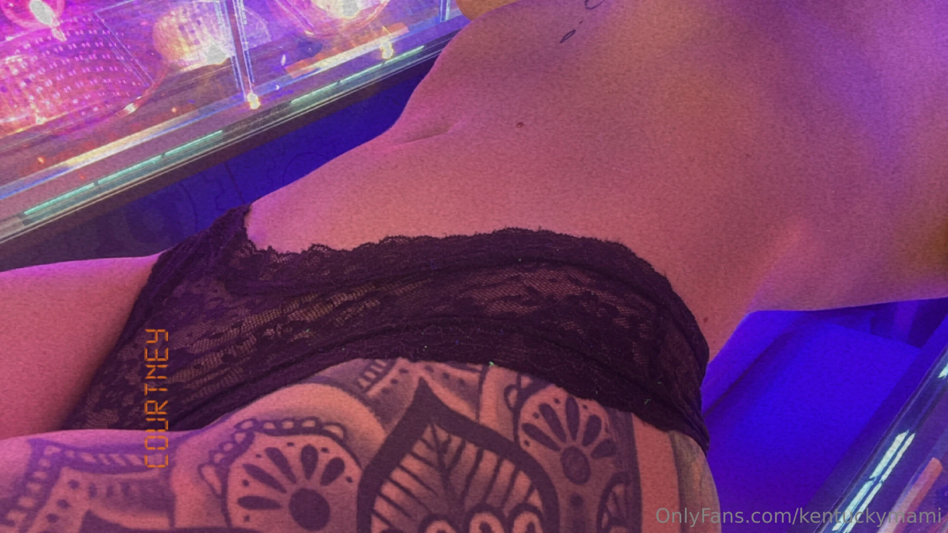 Love a good tanning sesh part 1 