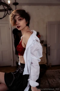 Sneak peak at a vampire themed shoot photographer xposureboudoir on