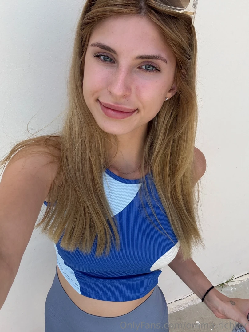 Ein kleines l cheln von mir vielleicht kommt deins ja gleich von ganz 