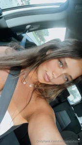 Your girl xoxoxoxoxooxoxoxo