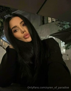 This babe kris_top is very horny kitty loves to show off her charms part 6