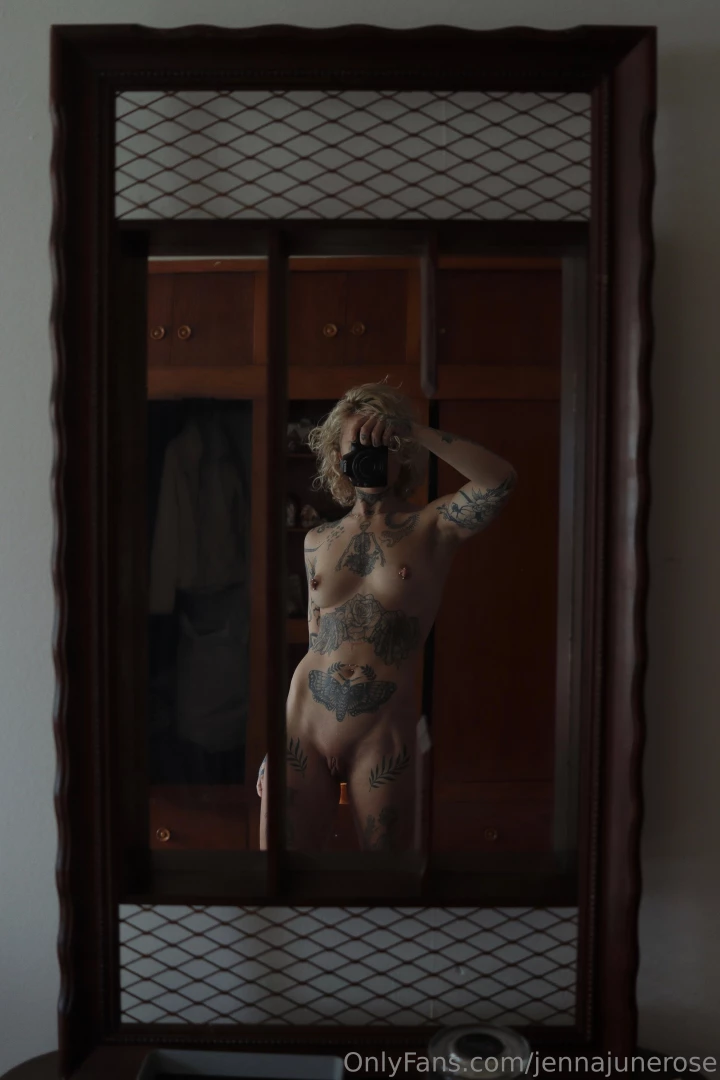 Jennajunerose1 part 2526100 