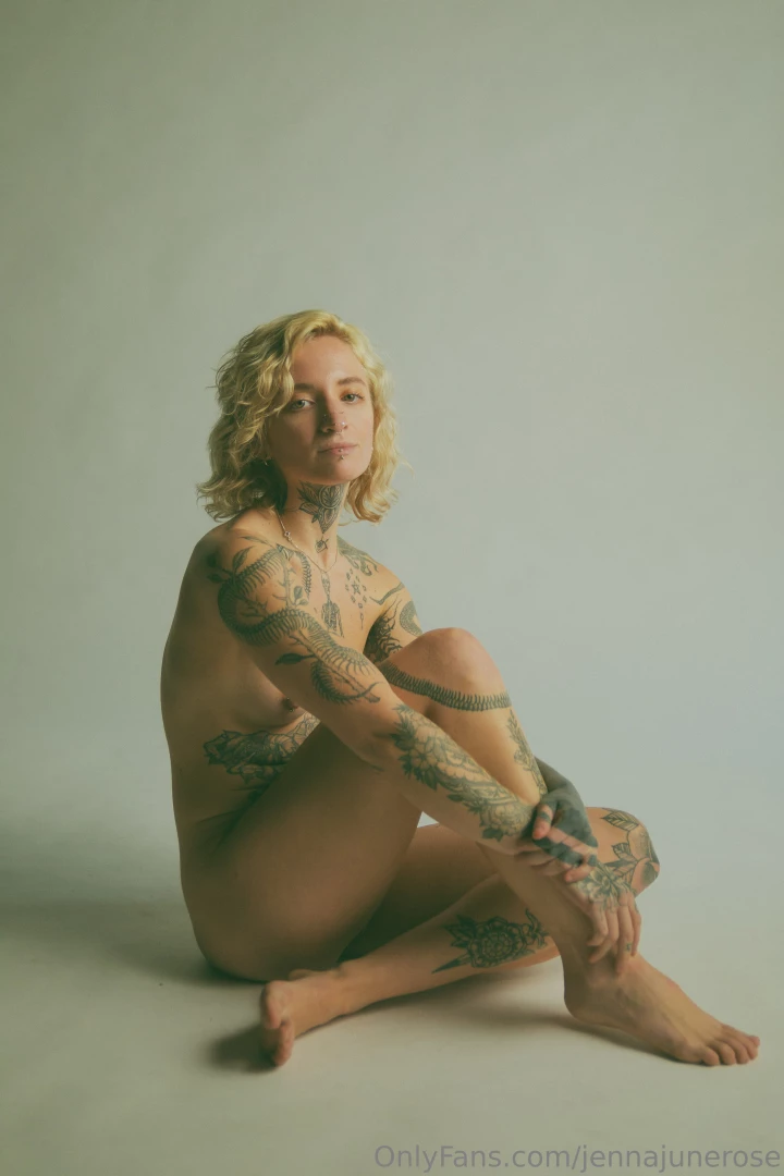 Jennajunerose1 part 2530450 